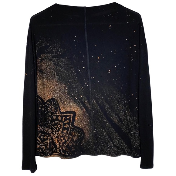 OOAK🔹️Mandala Long Sleeve Top Womens Size Small Light Weight Viscose Knit - Picture 2 of 11